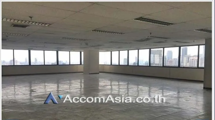 unit Office space For Rent in Ploenchit, Bangkok  near MRT Lumphini (AA15642)